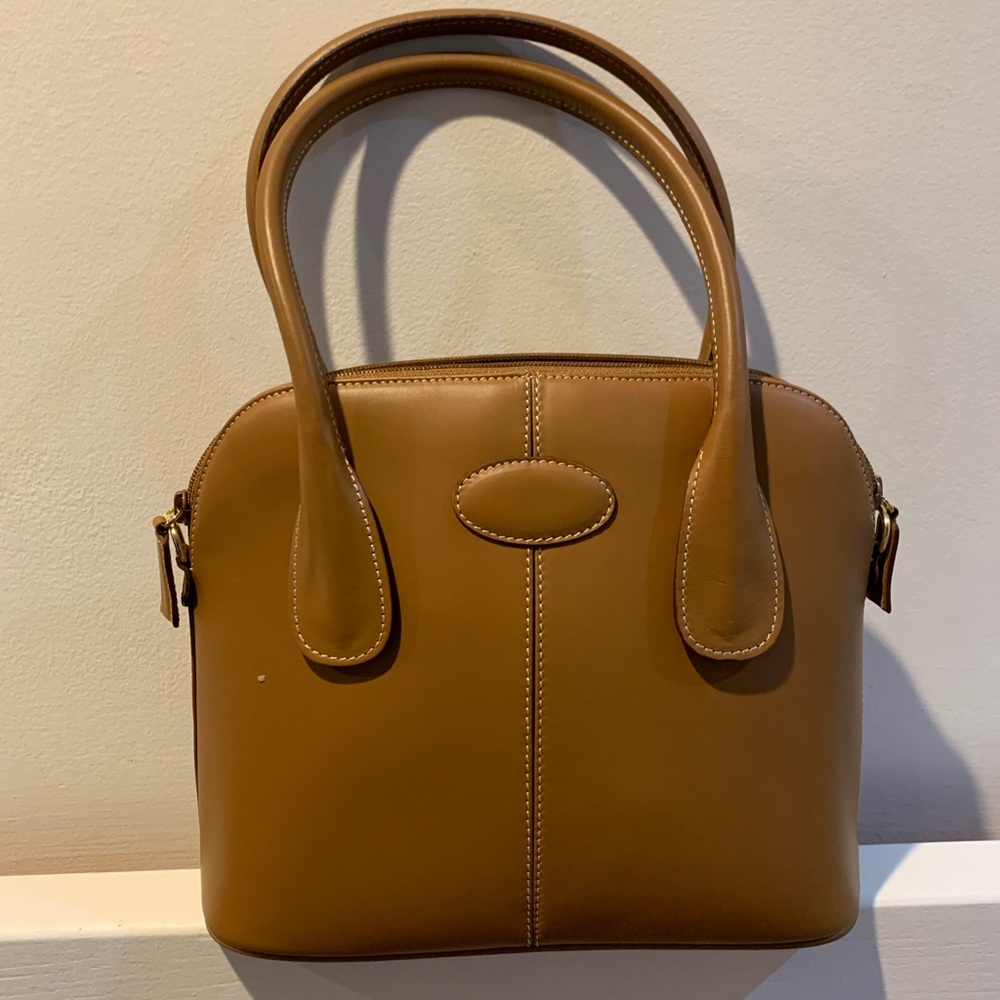 Stunning genuine leather made in Italy hand bag